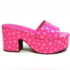 🌸 #130.-50.  Wild Pair shoes